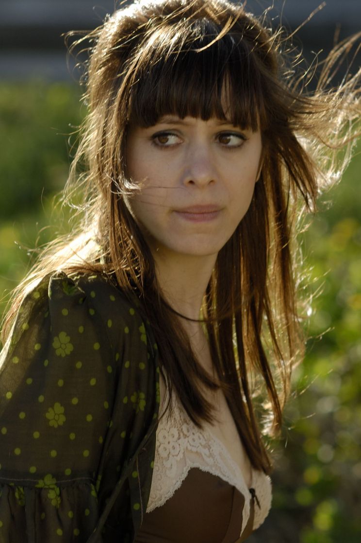 Jodhi May