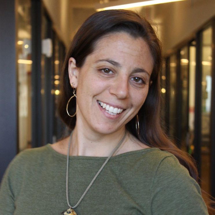 Jodi Harris