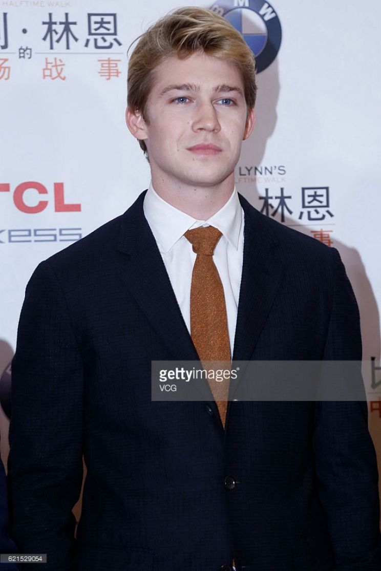 Joe Alwyn