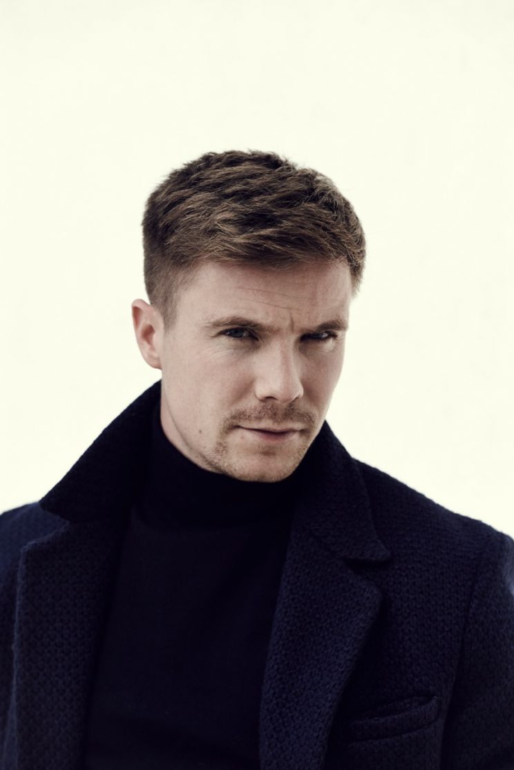 Joe Dempsie