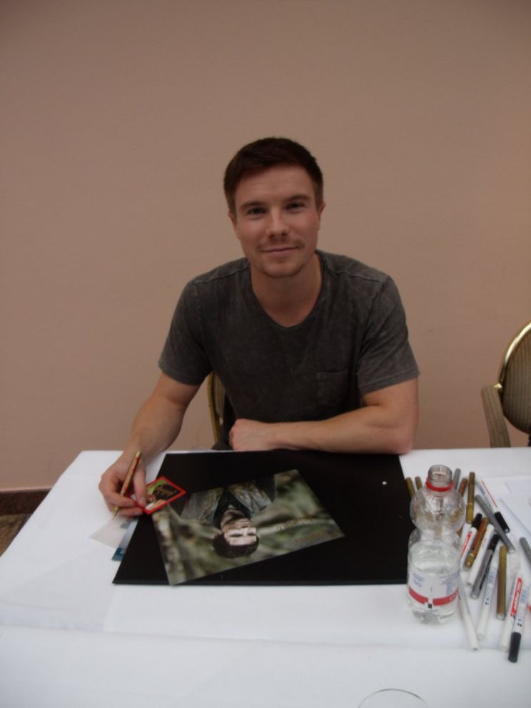 Joe Dempsie