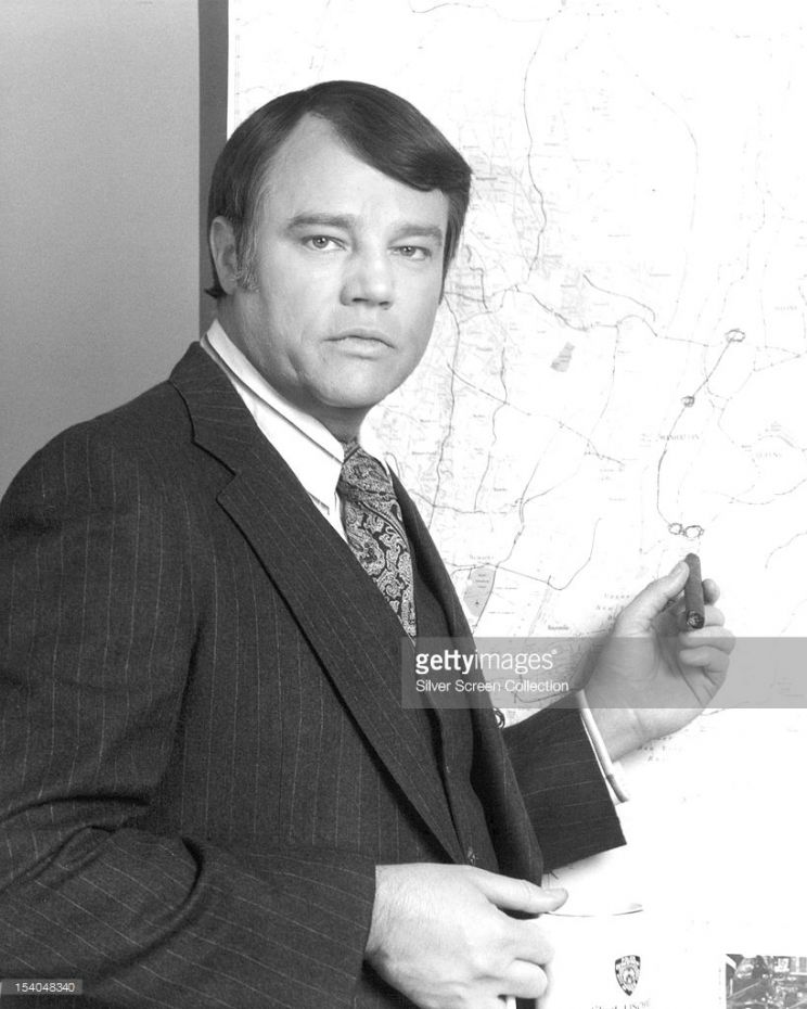 Joe Don Baker