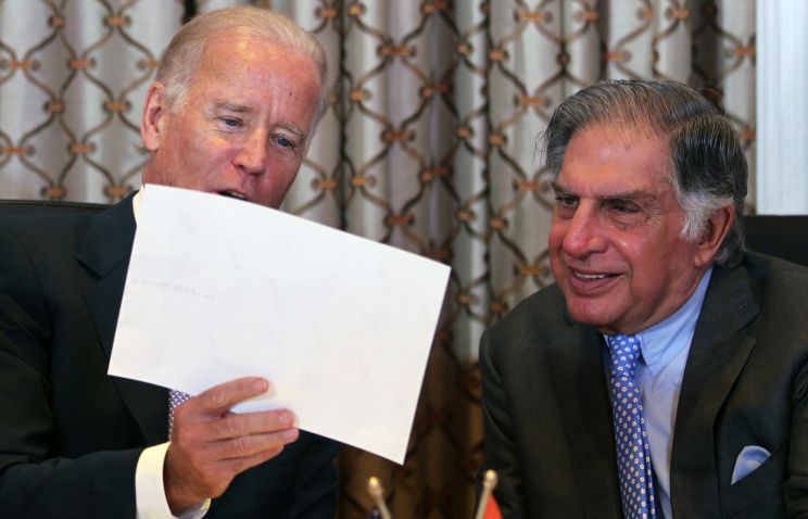 Joe E. Tata