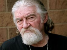 Joe Eszterhas