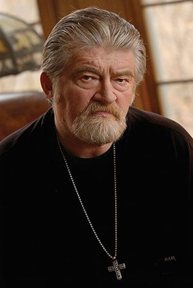 Joe Eszterhas