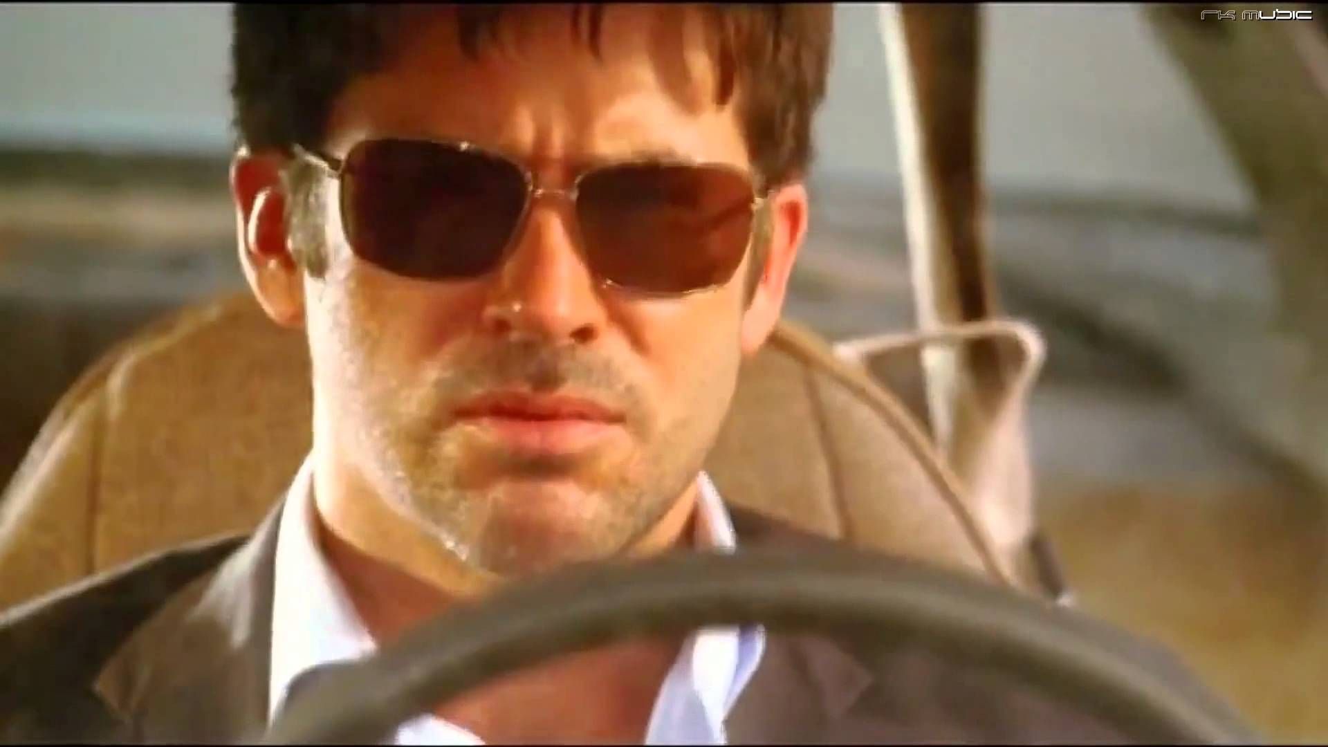 Pictures of Joe Flanigan