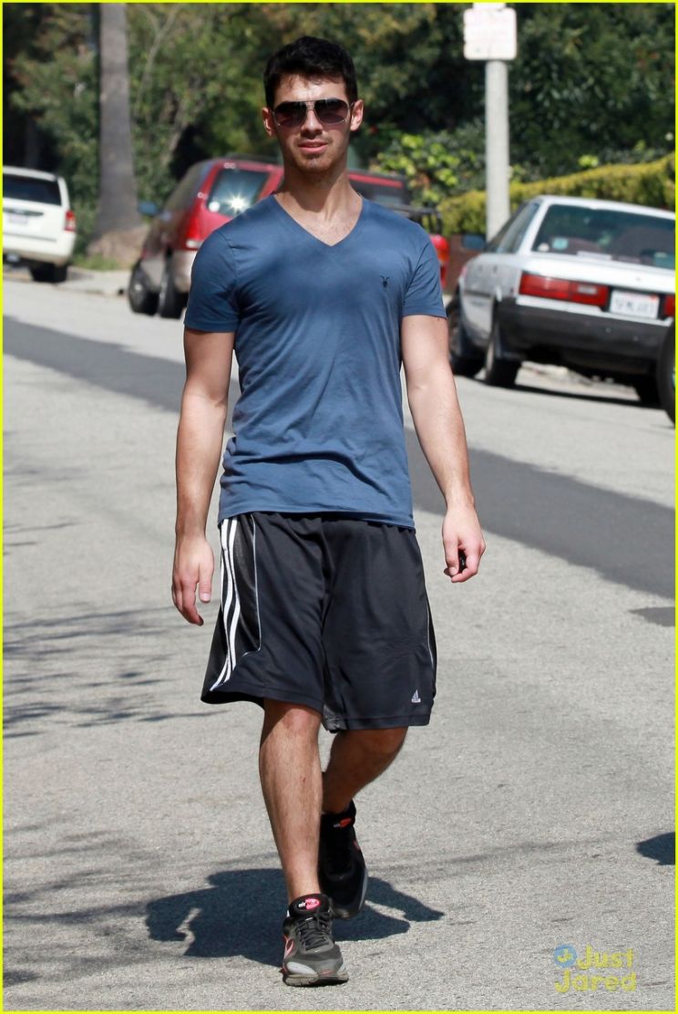 Joe Hollywood