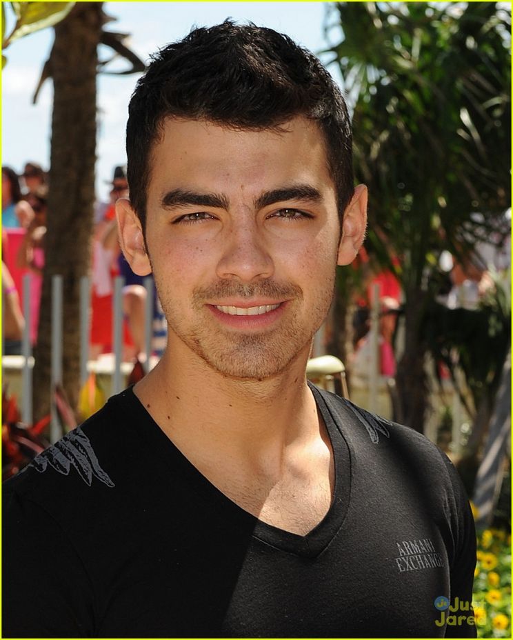 Joe Jonas