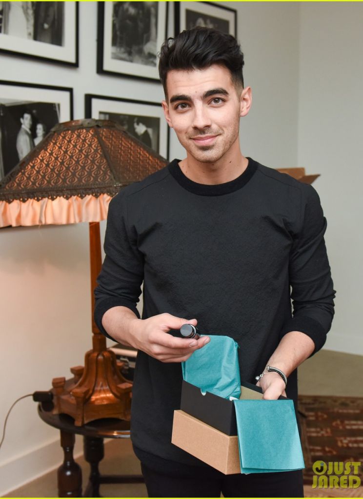 Joe Jonas