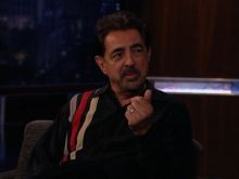 Joe Mantegna