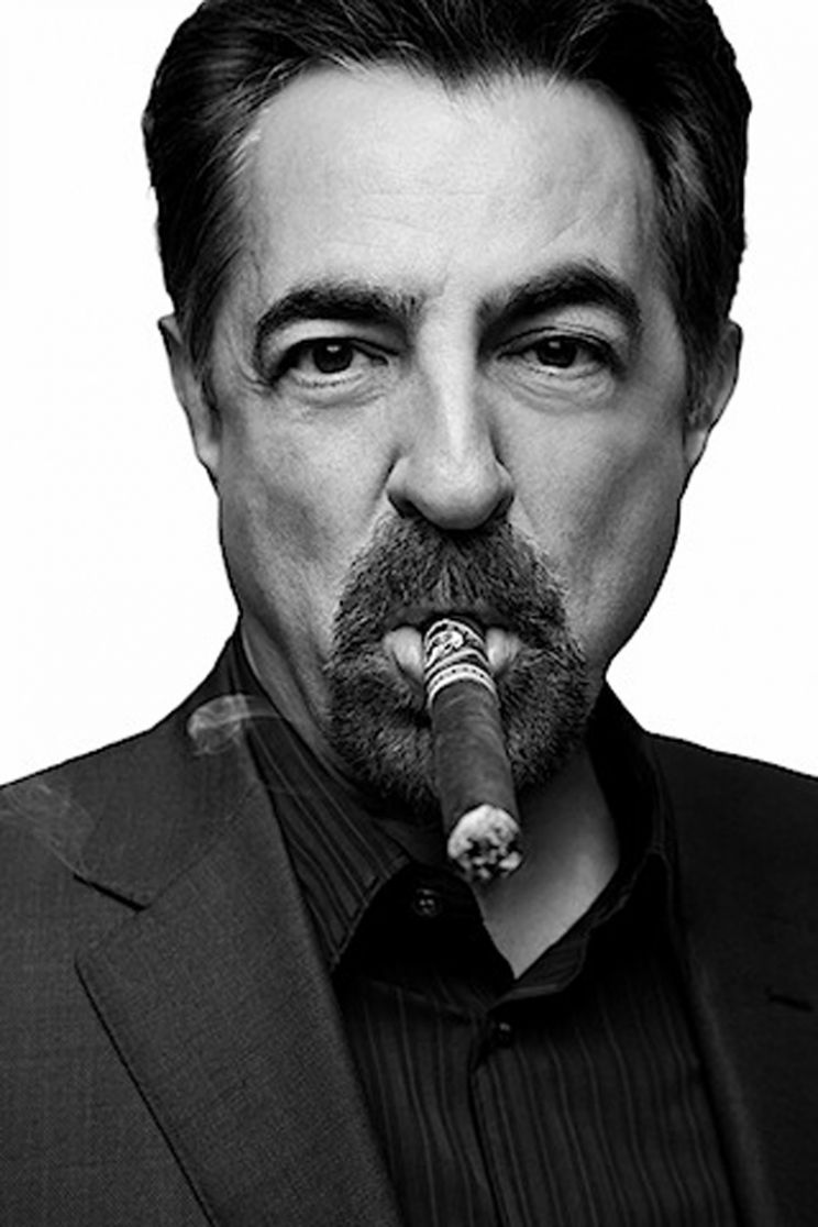 Joe Mantegna