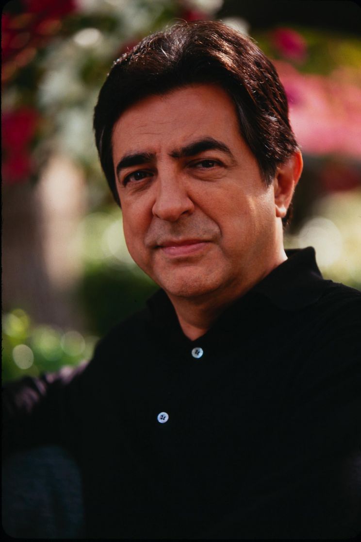 Joe Mantegna