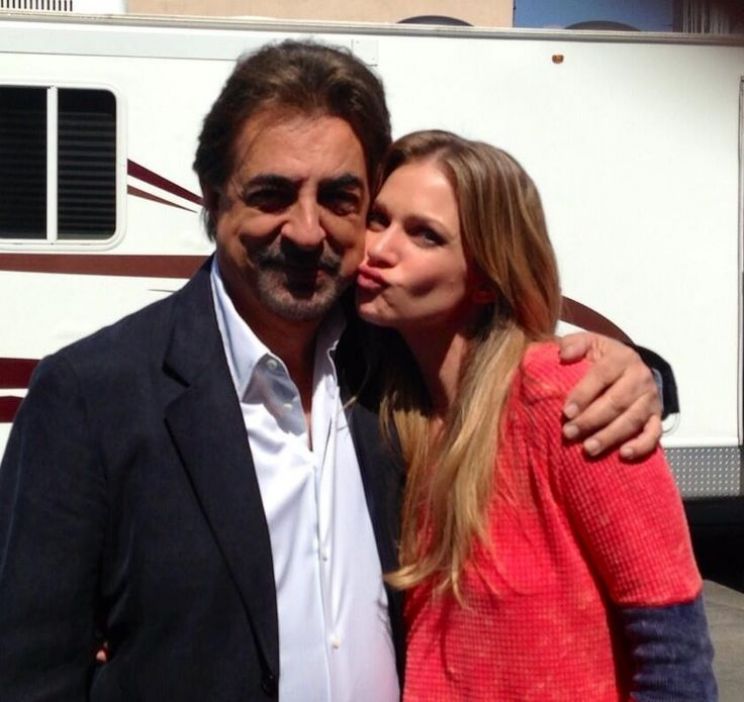 Joe Mantegna