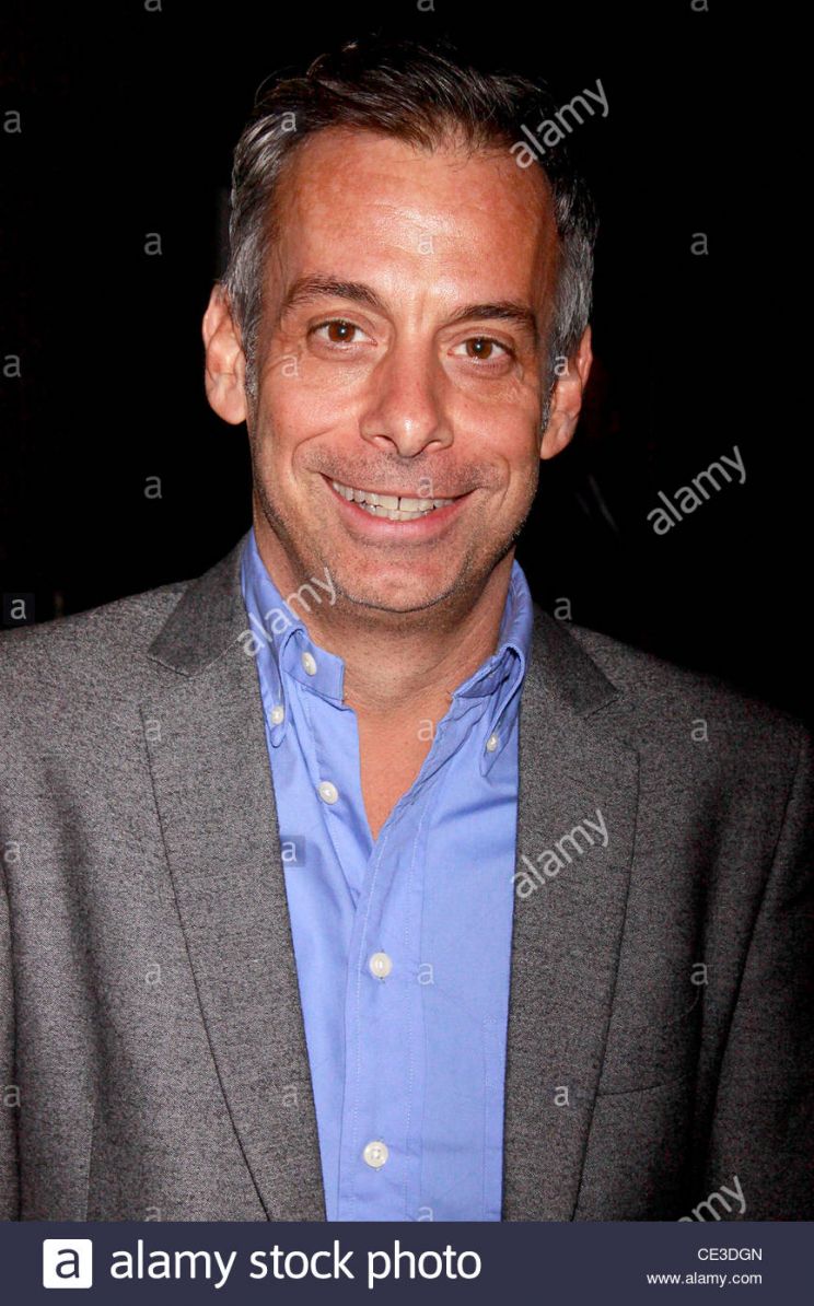 Joe Mantello