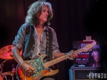 Joe Perry