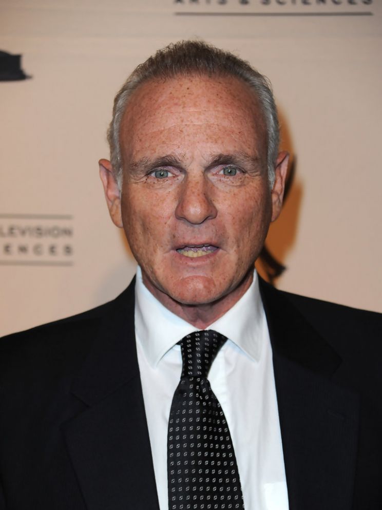 Joe Regalbuto