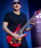 Joe Satriani