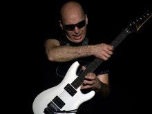 Joe Satriani