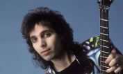 Joe Satriani