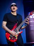 Joe Satriani