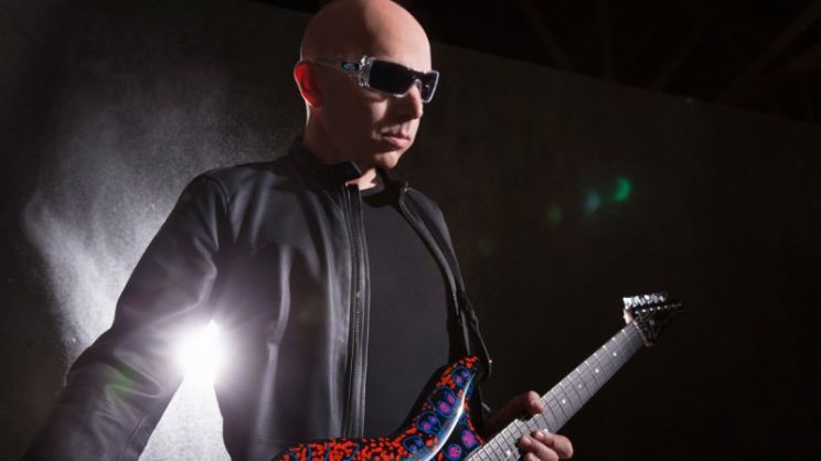 Joe Satriani