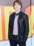 Joel Courtney