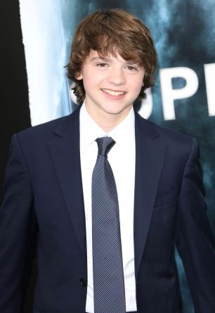 Joel Courtney