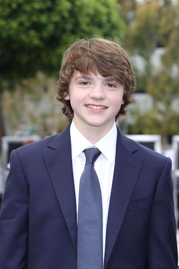 Joel Courtney