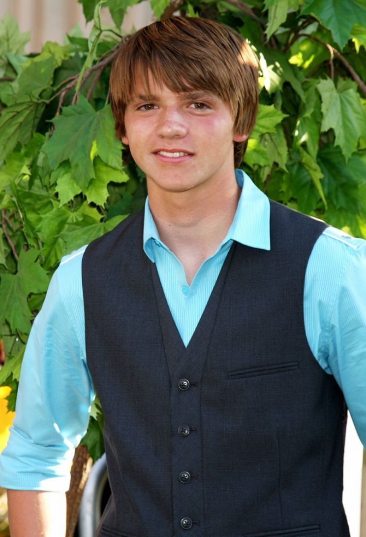 Joel Courtney