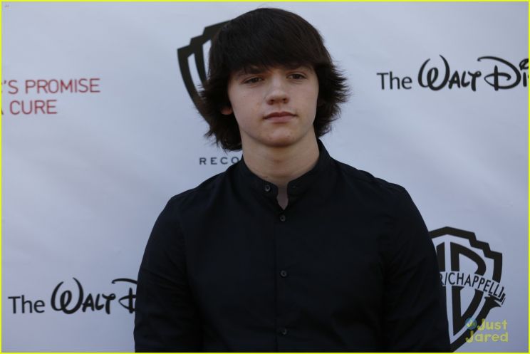 Joel Courtney