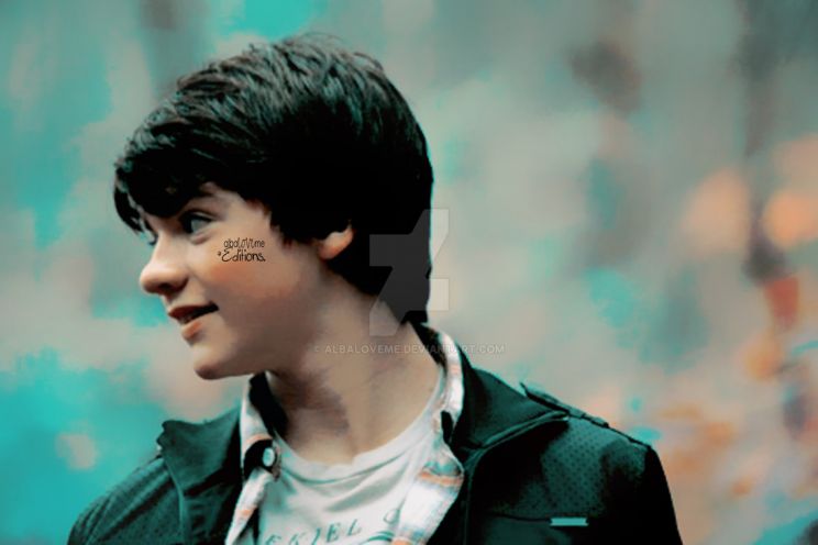 Joel Courtney