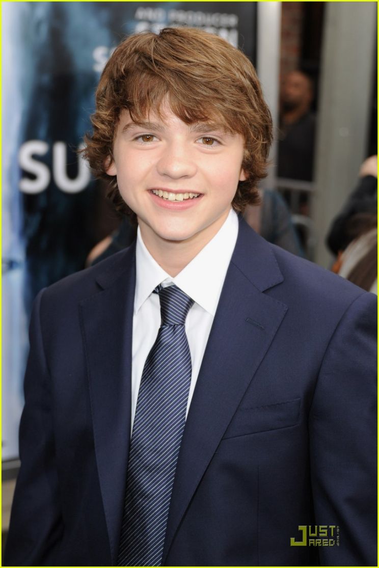 Joel Courtney