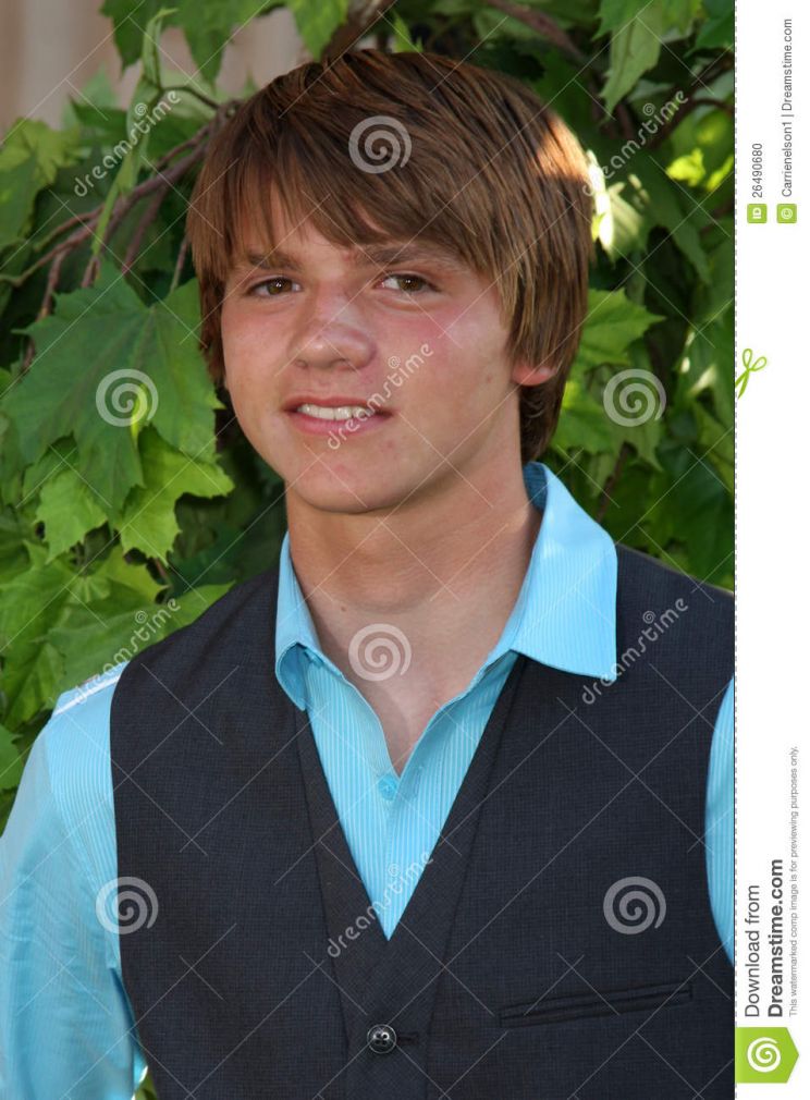 Joel Courtney