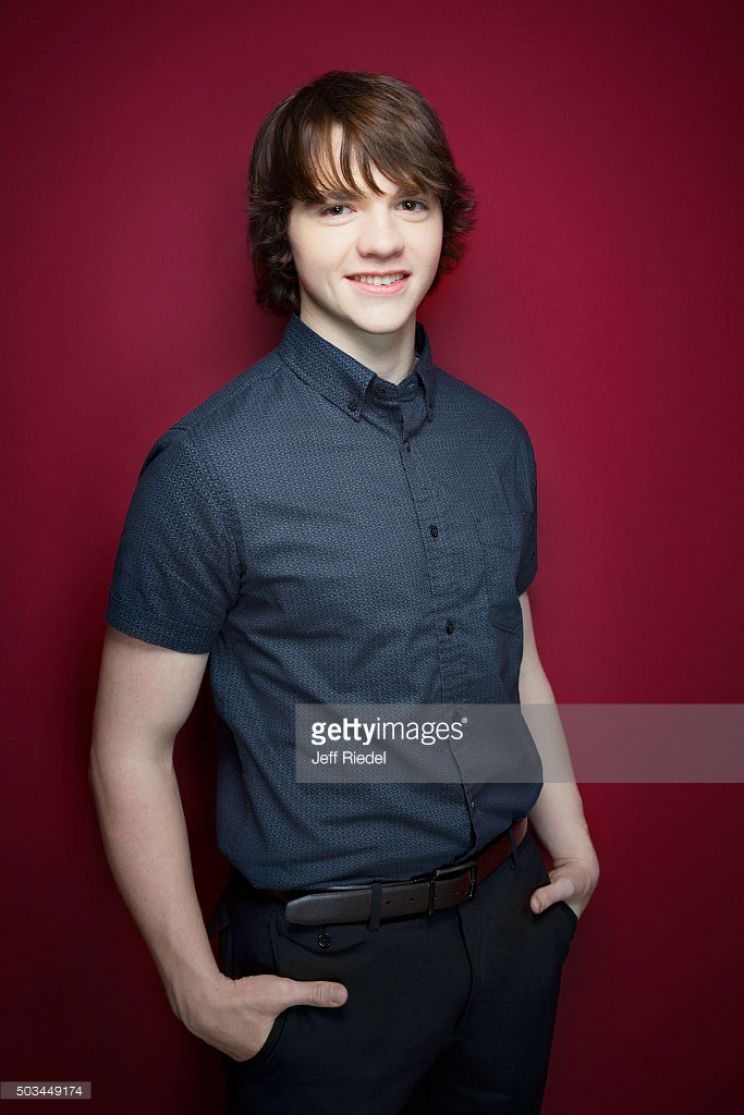 Joel Courtney