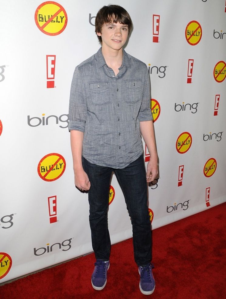 Joel Courtney