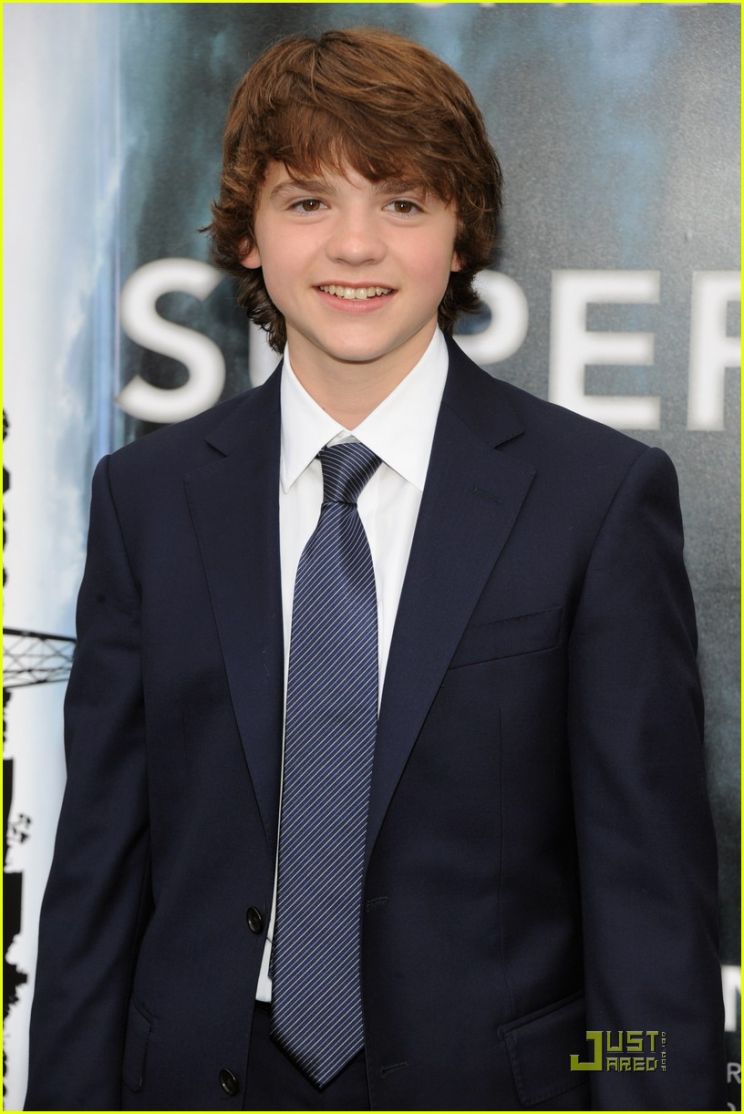 Joel Courtney