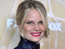 Joelle Carter