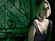 Joelle Carter