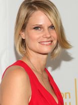 Joelle Carter