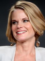 Joelle Carter