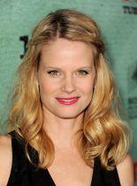 Joelle Carter