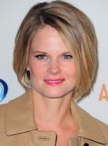 Joelle Carter