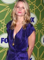 Joelle Carter