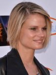 Joelle Carter