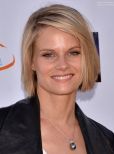 Joelle Carter