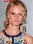 Joelle Carter