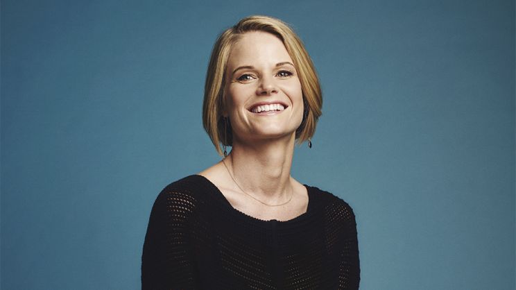 Joelle Carter