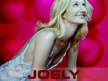 Joely Richardson