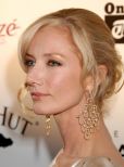 Joely Richardson