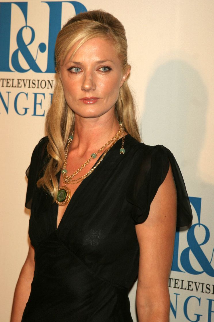 Joely Richardson